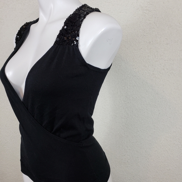 3/$15 Faux wrap sequin tank 65% silk size medium - Picture 3 of 7